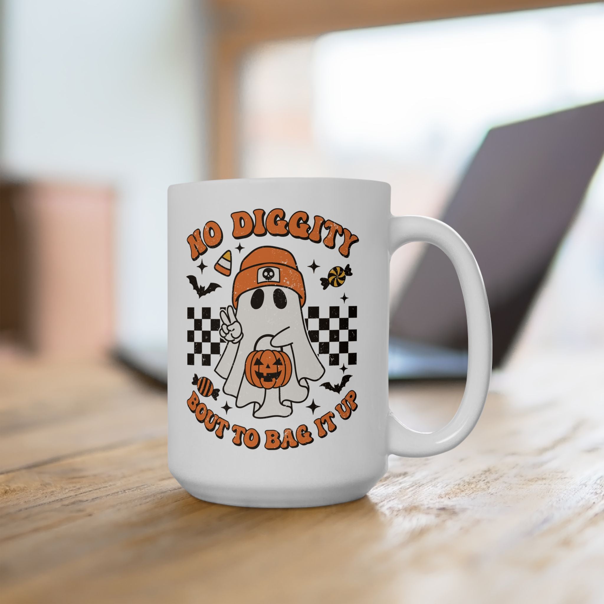 No Diggity, Bout To Bag It Up – Funny Retro Ghost Halloween Coffee Mug (11oz, 15oz)